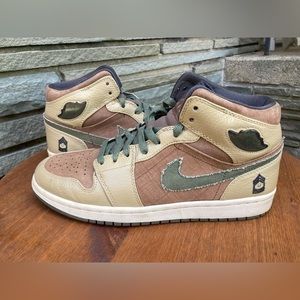 Size 8.5 - Jordan 1 Retro Armed Forces - 325514-231